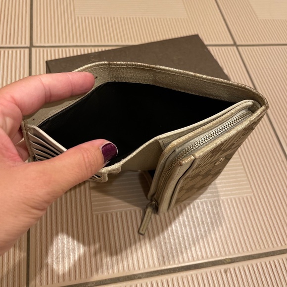 Authentic GUCCI brown white monogram bifold abbey wallet - Picture 7 of 8